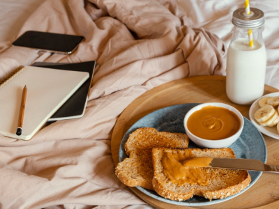 هل هناك أي لاكتوز في زبدة الفول السوداني