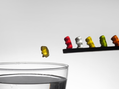 قل وداعا للطعام الفاسد: جرب الطلاءات الصالحة للأكل اليوم!