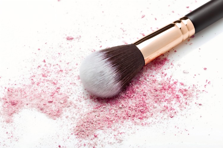 لماذا المغنيسيوم ستيرات في المكياج؟