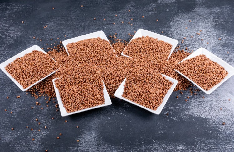 الحنطة السوداء-أوعية-زاوية عرض عالية-dark_resize_750.jpg